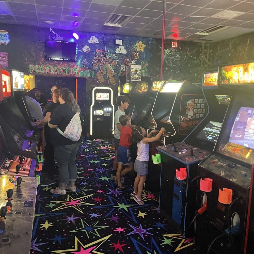 Throwbacks JAX - Inside, games also to left and right - Arcades Near Me - Jacksonville, Florida