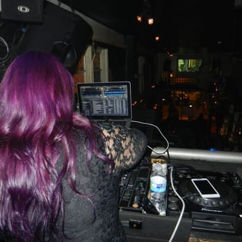 Kill Your Idol - DJ Andie Sweetswirl Doing her thing! - Dive Bars Near Me - Miami Beach, Florida Kill Your Idol - DJ Andie Sweetswirl Doing her thing! - Dive Bars Near Me - Miami Beach, Florida
