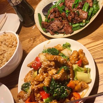 P.F. Chang's - Sesame Chicken & Mongolian Beef with Fried Rice - Chinese Near Me - Warrington, Pennsylvania P.F. Chang's - Sesame Chicken & Mongolian Beef with Fried Rice - Chinese Near Me - Warrington, Pennsylvania