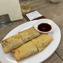 清真牛肉館 - Lamb Spring Rolls