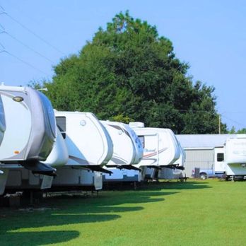 Pilot Self Storage - Elberta - Self Storage Near Me - Elberta, Alabama Pilot Self Storage - Elberta - Self Storage Near Me - Elberta, Alabama