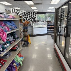 Edaleen Dairy - Inside area