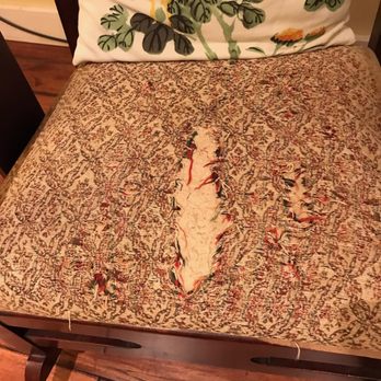 Bartlett Inn - Bedside chair. Seriously? Repulsive. - Bed & Breakfast Near Me - Bartlett, New Hampshire