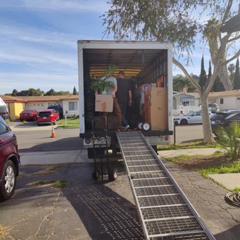 Lucky2Movers - My plants and fragile items survived the trip without any damage! - Movers Near Me - Mountain View, California