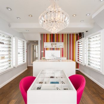 Zacks Eye Clinic - Reception - Eyewear & Opticians Near Me - London, XGL Zacks Eye Clinic - Reception - Eyewear & Opticians Near Me - London, XGL