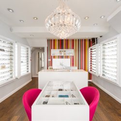 Zacks Eye Clinic - Reception