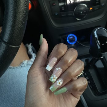 Grand Nails Lounge - Nail Salons Near Me - Phoenix, Arizona Grand Nails Lounge - Nail Salons Near Me - Phoenix, Arizona