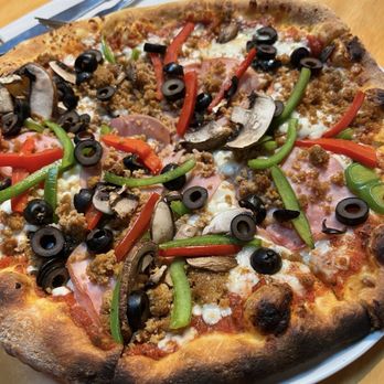 Common Block Brewing Company - Klamath Falls - Pizza - Brewpubs Near Me - Klamath Falls, Oregon Common Block Brewing Company - Klamath Falls - Pizza - Brewpubs Near Me - Klamath Falls, Oregon