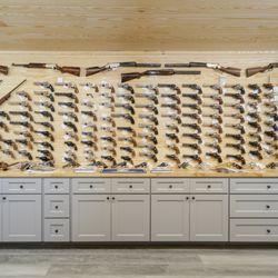 Randoloh Guns & Ammo