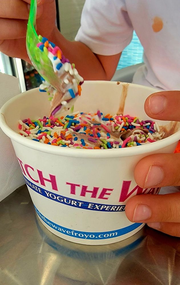 CATCH THE WAVE Updated May 2024 30 Photos & 42 Reviews 1131OLD