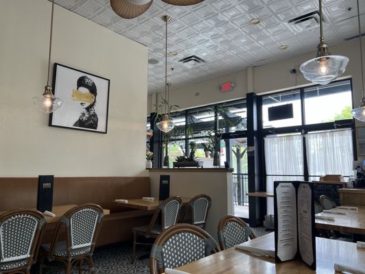 Colonial Kitchen and Bar Thai Restaurant by null