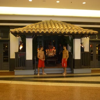 hollister milano