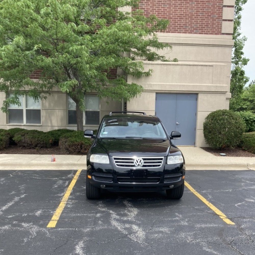 AE Auto Brokers - A Lemon - Car Dealers Near Me - Roselle, Illinois