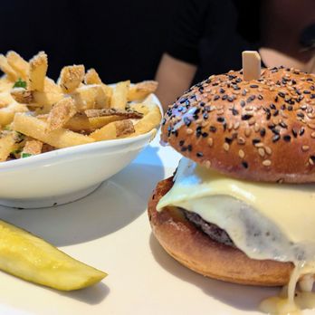 Yard House - Truffle Cheeseburger with Truffle fries - New American Near Me - San Jose, California Yard House - Truffle Cheeseburger with Truffle fries - New American Near Me - San Jose, California