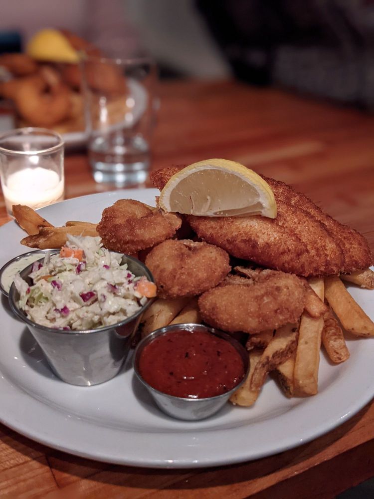 Food from The Fish Friar
