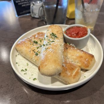 WSKY Stadium - Untied knots - Sports Bars Near Me - Las Vegas, Nevada WSKY Stadium - Untied knots - Sports Bars Near Me - Las Vegas, Nevada