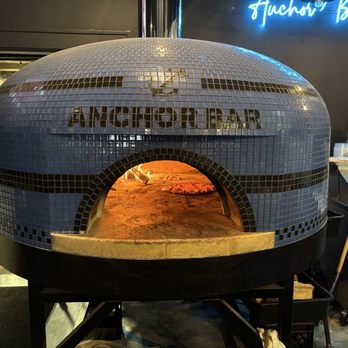 Anchor Bar - Thin crust pizza in the wood burning oven - Pubs Near Me - Detroit, Michigan Anchor Bar - Thin crust pizza in the wood burning oven - Pubs Near Me - Detroit, Michigan