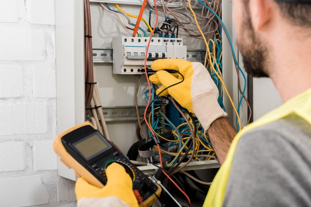 Slide of Local Trusted Electricians Santa Clarita