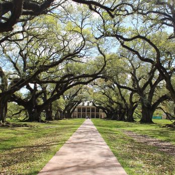 Oak Alley - Landmarks & Historical Buildings Near Me - Marrero, Louisiana Oak Alley - Landmarks & Historical Buildings Near Me - Marrero, Louisiana
