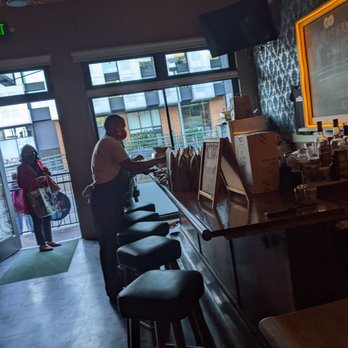 The Sea Star - Pop up for 2x4 bBox, 2/1/22 - Dive Bars Near Me - San Francisco, California The Sea Star - Pop up for 2x4 bBox, 2/1/22 - Dive Bars Near Me - San Francisco, California