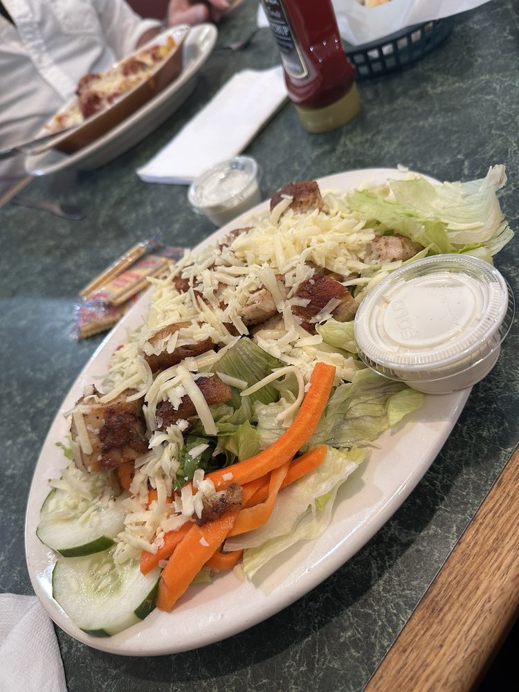 Georgio's Pizza and Family Restaurant