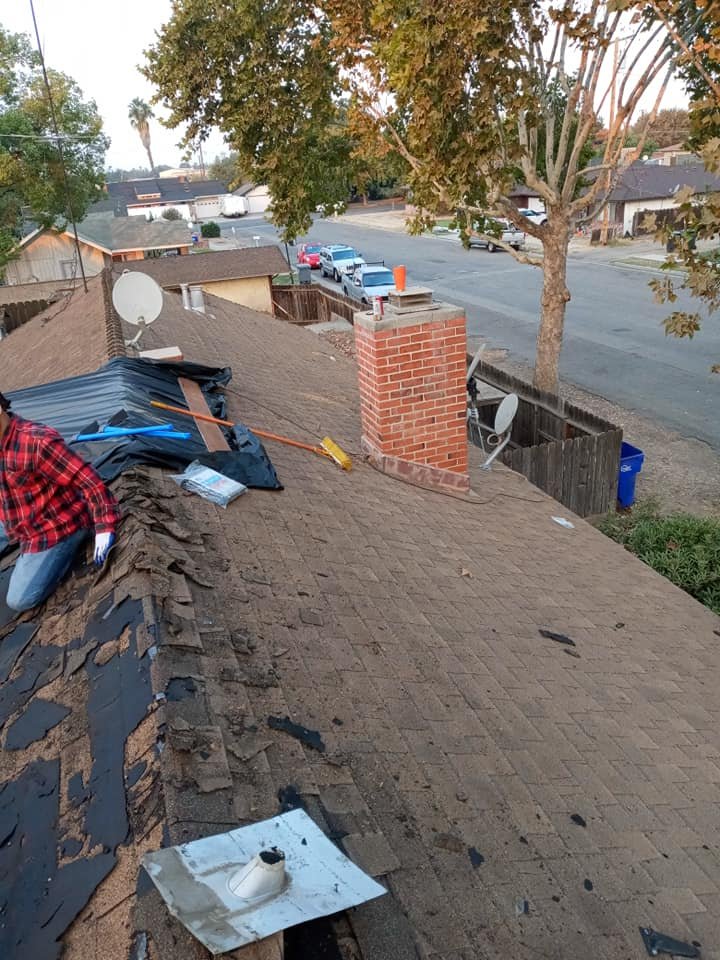 Slide of Pristine Roofing