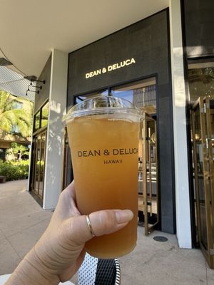 Dean & DeLuca by null