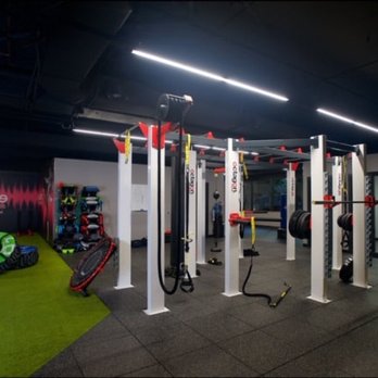 Evolve Fitness Studios - Pilates Near Me - Eugene, Oregon