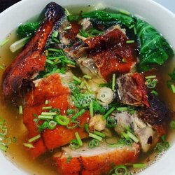 Viet Noodles Xpress - Roasted duck egg noodle soup