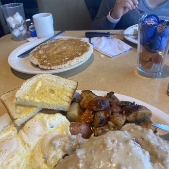 One Twelfth Street Diner - Chicken fried steak not good - Diners Near Me - Everett, Washington One Twelfth Street Diner - Chicken fried steak not good - Diners Near Me - Everett, Washington
