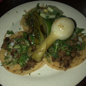 Tacos El Bronco - Steak tacos with an oversized grilled green onion - Mexican Near Me - Brooklyn, New York Tacos El Bronco - Steak tacos with an oversized grilled green onion - Mexican Near Me - Brooklyn, New York