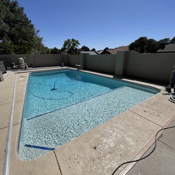 United Pool Service - Pool Cleaners Near Me - Albuquerque, New Mexico