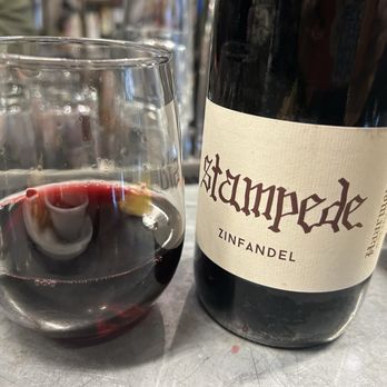 Magpie Cafe - Local West Sacramento wine from Haarmeyer Winery, the Stampede Zinfandel - New American Near Me - Sacramento, California