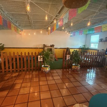 Buendia Breakfast & Lunch Cafe - New play area for the kidos - Breakfast & Brunch Near Me - Tucson, Arizona Buendia Breakfast & Lunch Cafe - New play area for the kidos - Breakfast & Brunch Near Me - Tucson, Arizona