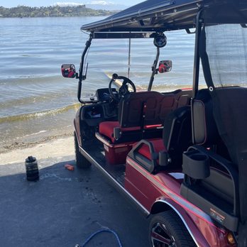 Apex Golf Carts - Evolution carrier six custom deluxe - Golf Cart Rentals Near Me - Laguna Hills, California