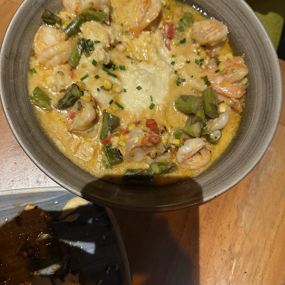 Beach House - Shrimp and grits - Bars Near Me - Pompano Beach, Florida Beach House - Shrimp and grits - Bars Near Me - Pompano Beach, Florida