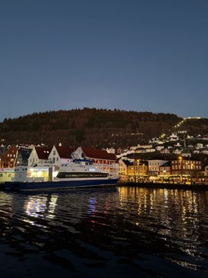Fjellskål Seafood Restaurant by null