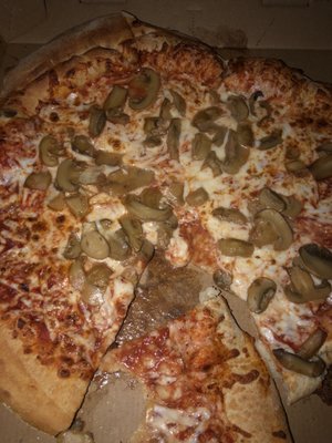 Little Caesars Pizza by null