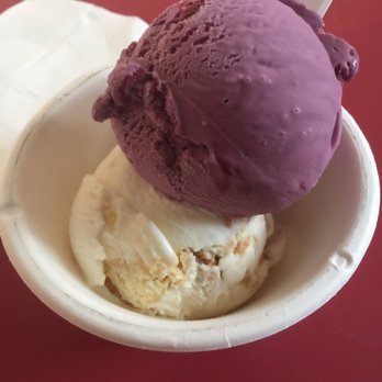 Big Spoon Creamery - Double scoop of the hero (bottom) and blackberry (top). Blackberry was amazing and the best of the three flavors we tried this visit. - Ice Cream & Frozen Yogurt Near Me - Birmingham, Alabama