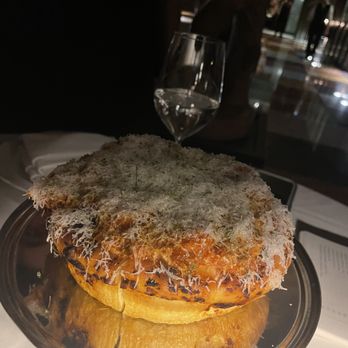 Tre Dita - Schiacciata Rossa - Italian Near Me - Chicago, Illinois Tre Dita - Schiacciata Rossa - Italian Near Me - Chicago, Illinois