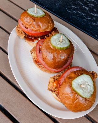 moms chicken and waffles by null