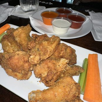 Harlem Tavern - Lemon pepper wings. Perfect! - Pubs Near Me - New York, New York Harlem Tavern - Lemon pepper wings. Perfect! - Pubs Near Me - New York, New York