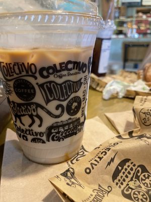 Colectivo Coffee Foundry by null
