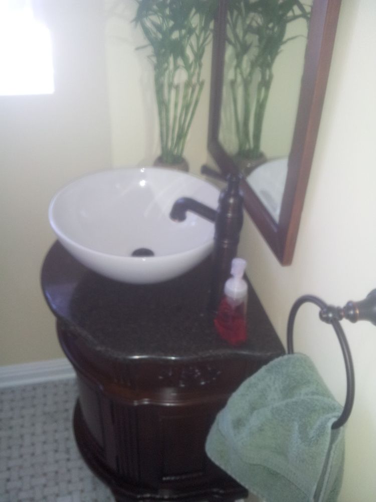 Slide of Lee's Plumbing and Remodeling/plumbing contractor