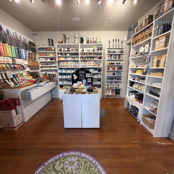 Spiral Circle Bookstore & More - Bookstores Near Me - Orlando, Florida