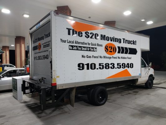 The 20 00 Moving Truck 6109 Yadkin Rd A Fayetteville Nc Furniture Movers Mapquest