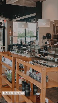 Twist Bakery & Cafe by null
