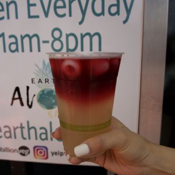 Earth Aloha Eats - Hibiscus lemonade - Food Trucks Near Me - Honolulu, Hawaii