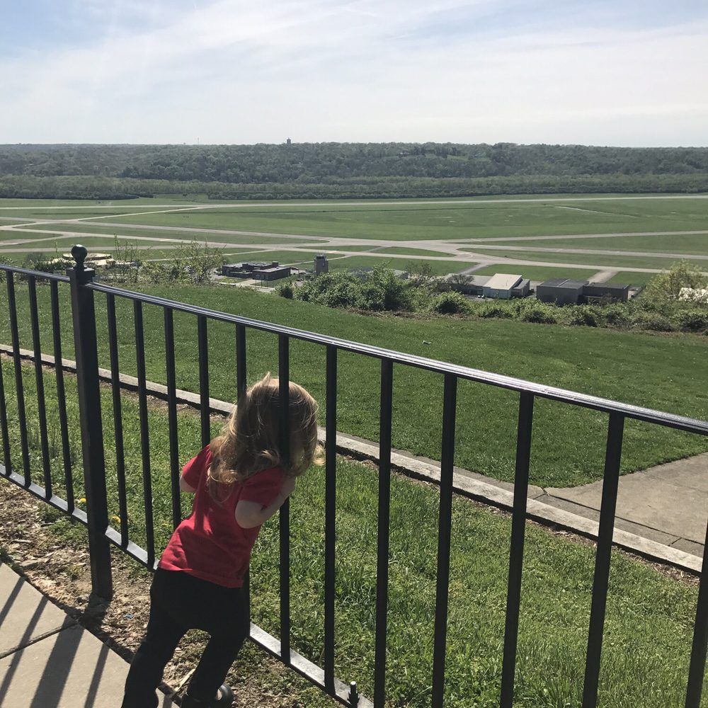 Alms Park - Lunken Airport. - Parks Near Me - Cincinnati, Ohio Alms Park - Lunken Airport. - Parks Near Me - Cincinnati, Ohio
