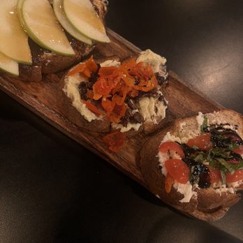 IL Bosco Pizza - Bruschetta - Pizza Near Me - Phoenix, Arizona